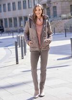 Jas met ruitvormig stiksel 