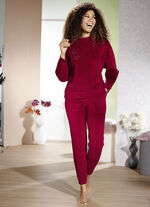 Huispak met borduurwerk 