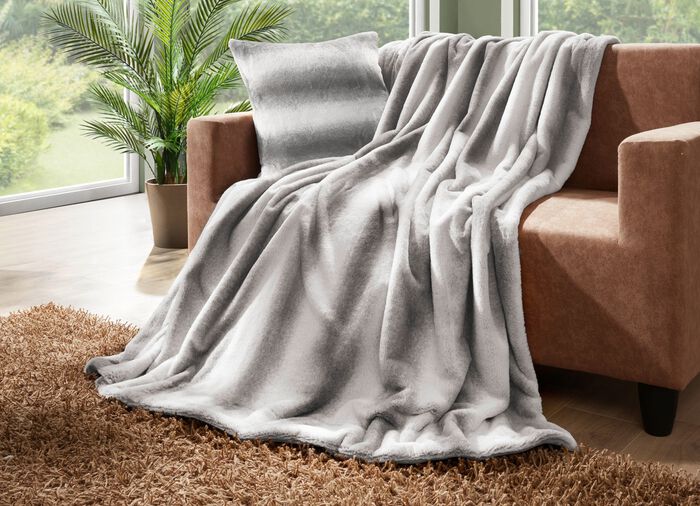 Deken en kussensloop van imitatie konijnenbont GRIJS