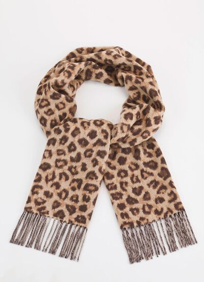 Sjaal met roofdierbontontwerp 