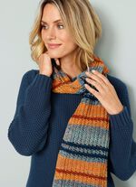 Grofgebreide trui met sjaal 