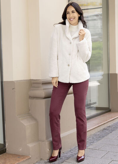 Jasje van knuffelzacht pluche  Jasje van knuffelzacht pluche