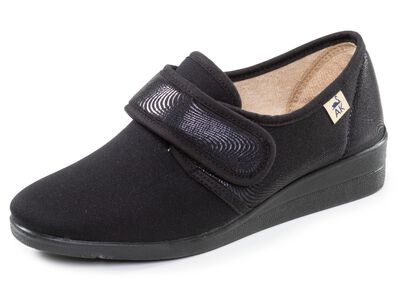 Comfortabele damesschoenen met klittenbandsluiting, gemaakt van aangenaam gewatteerd textielmateriaal 