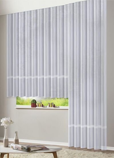 Lange vitrage met ingeweven glansstrepen 