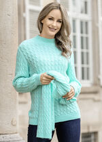 Trui met sjaal in zachte kwaliteit IJSBLAUW