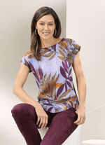 Shirt met vrouwelijke boothals 
