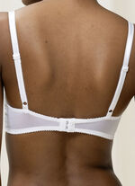 Triumph Amourette beugelbeha met voorgevormde cups WIT