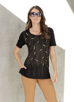 Shirt met zwarte decoratieve platen 