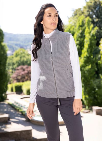 Gebreid vest met opstaande kraag 