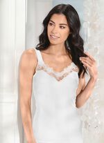 Twee-pack shirts met tule borduurwerk kant 