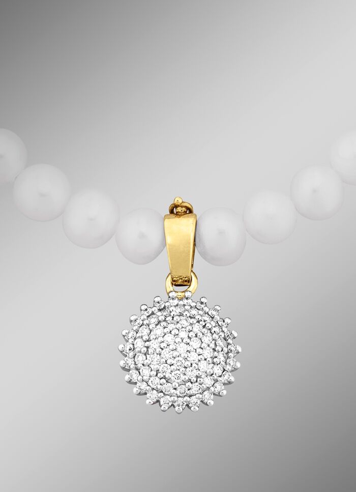 Edele hanger met 60 diamanten 