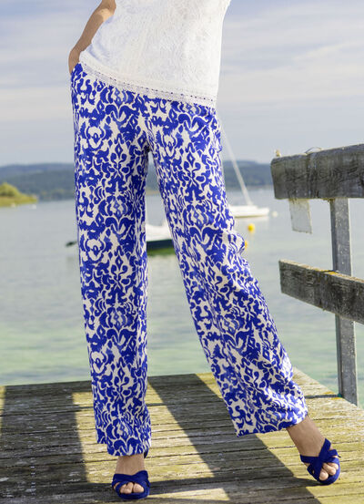 Wijde, recht gesneden broek 