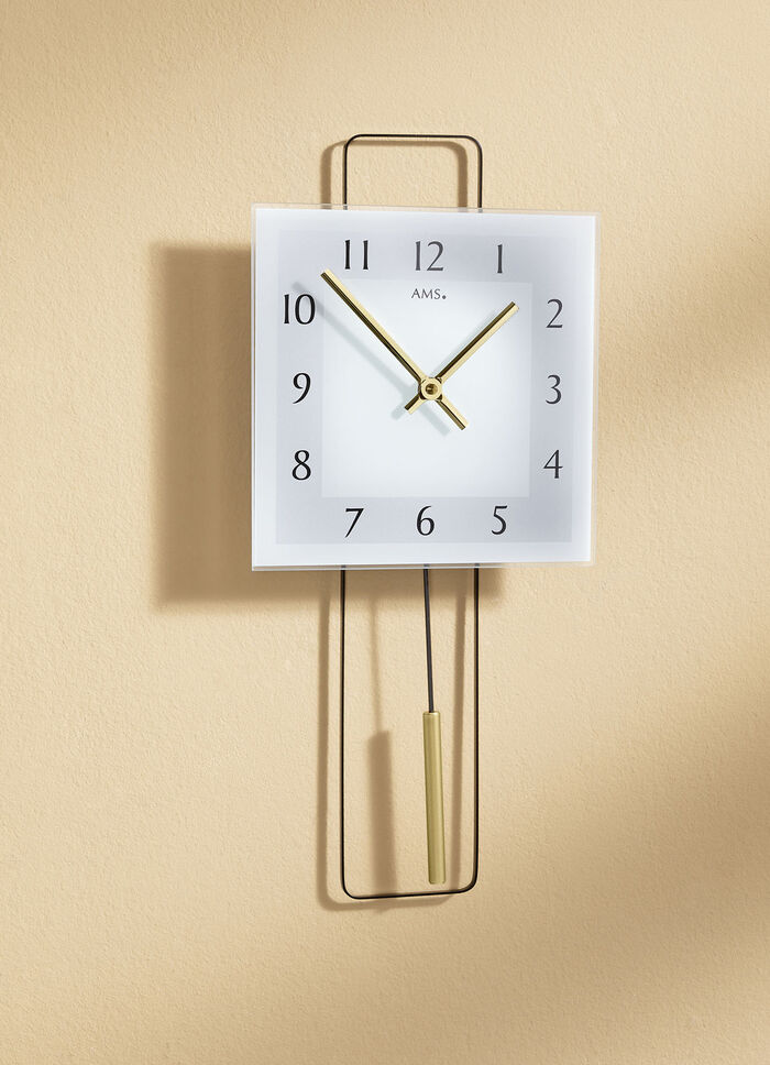 Wandklok met hoogwaardig quartz-uurwerk 