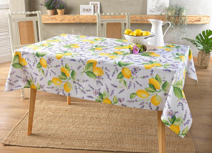 Tafel- en kamerdecoratie met vlekbeschermingsapparatuur 