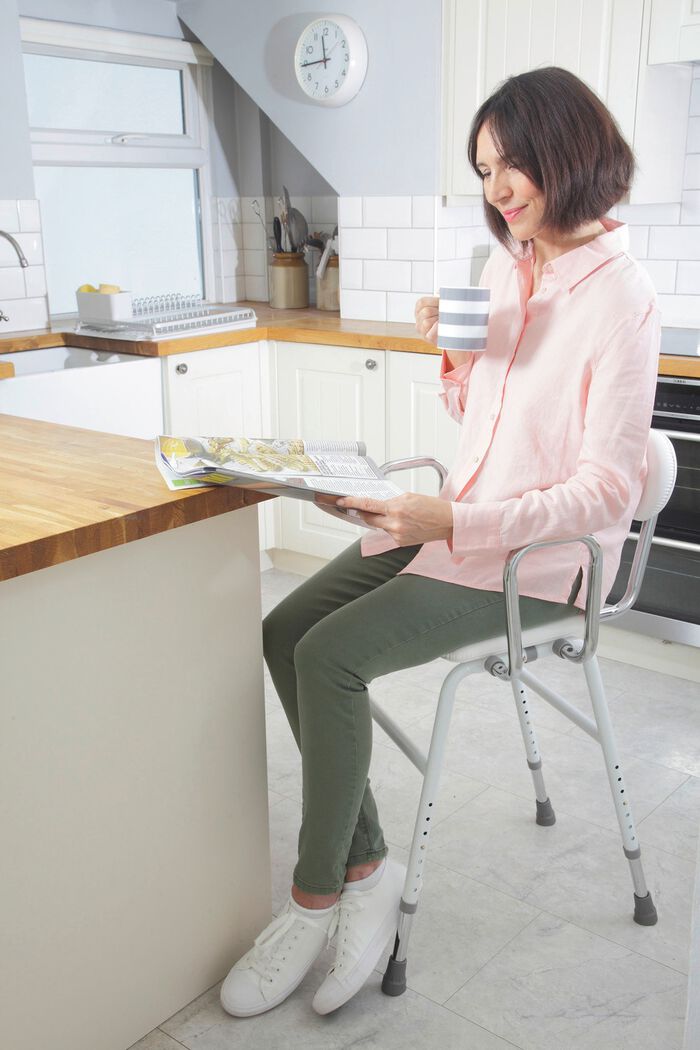 Robuuste keukenstoel 