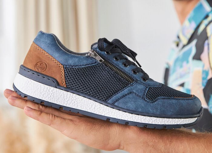 Rieker, comfortabele herensneakers, breedte H, met uitneembaar voetbed BLAUW-BRUIN