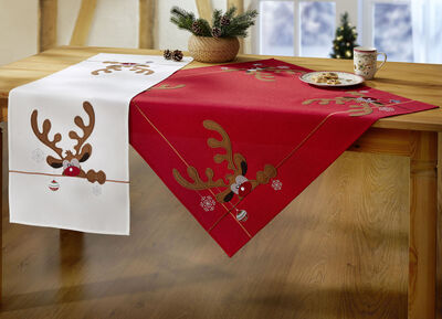 Tafel- en kamerdecoratie met elandmotieven 