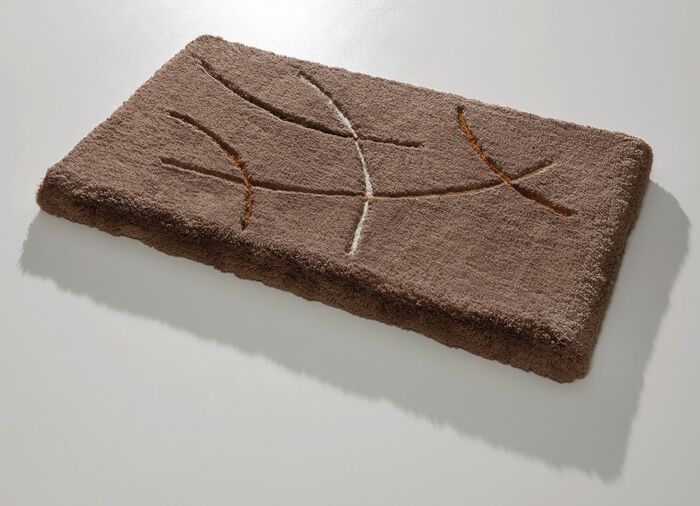 Badkamerset in blotevoetenzachte kwaliteit TAUPE