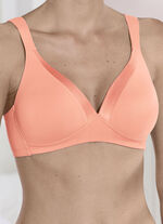 Naturana-bh met satijnen bies aan het decolleté APRICOT