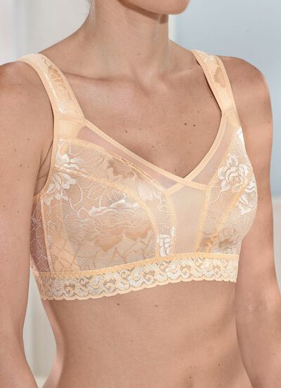 BH met plakband voor een perfecte pasvorm 