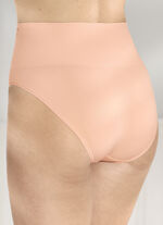 Triumph-gordelslip met zacht vormende tailleband PUDER