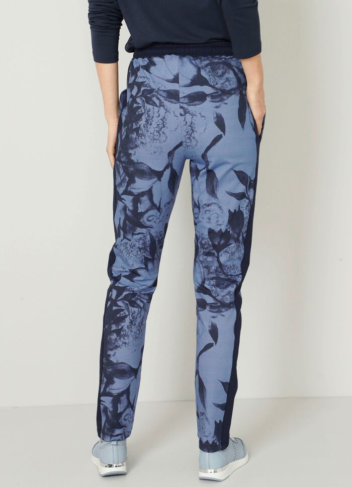 Broek met galonstrepen aan de zijkant 