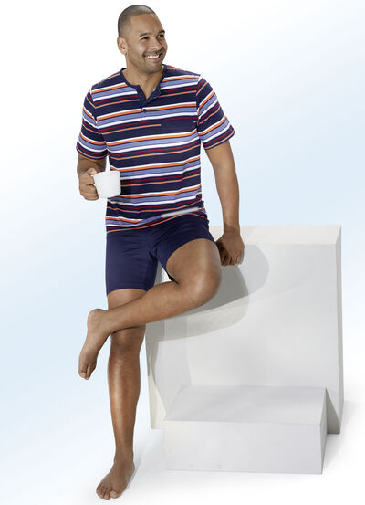 Set van twee shortys met knoopsluiting en garengeverfd gestreept ontwerp 
