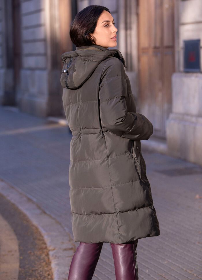 Korte jas met verstelbare capuchon 