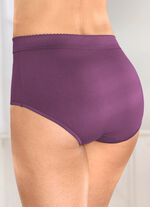 Set van drie gevormde slips met kanten inzetstukken 