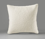 Dekens en kussens met een donzige, zachte teddy voorkant CRÈME