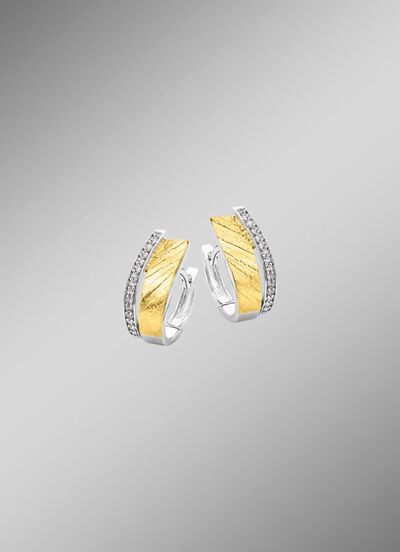 Creolen in twee kleuren met synthetische zirkonia 