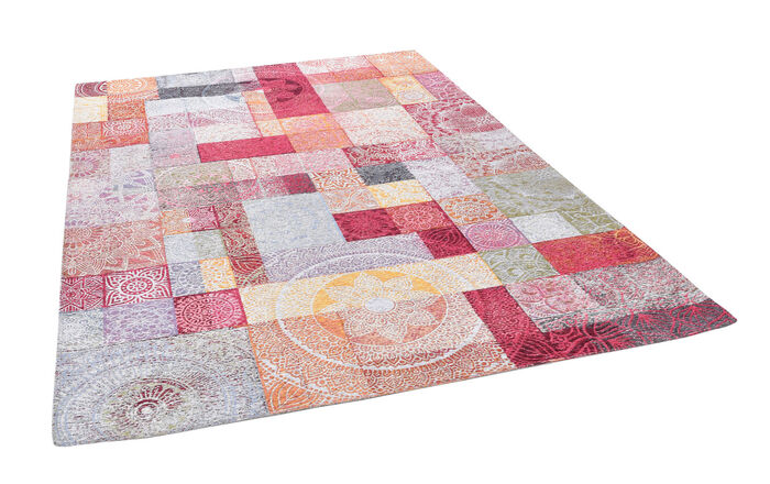 Moderne bruggen en tapijten 