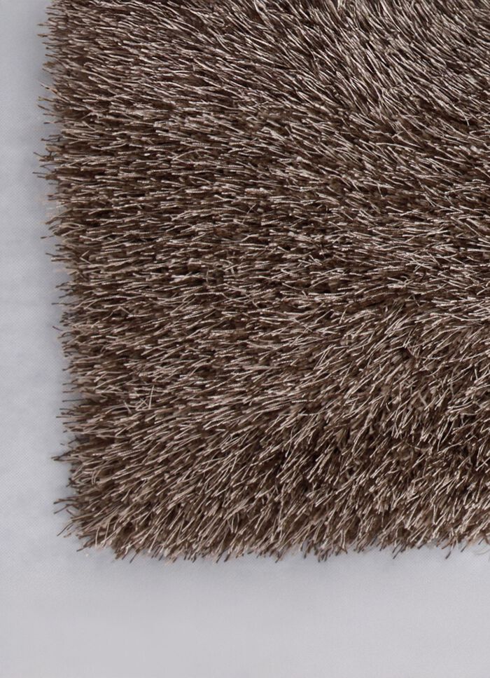 Diepe paalbruggen en tapijten 