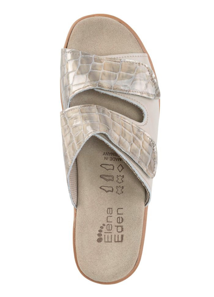 ELENA EDEN muiltjes gemaakt van lak- en nappaleer met krokodillenreli&euml;f 