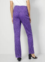 Broek met bloemenkant 