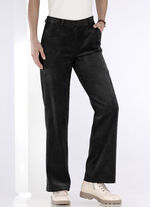 Broek in modieuze breedte ZWART