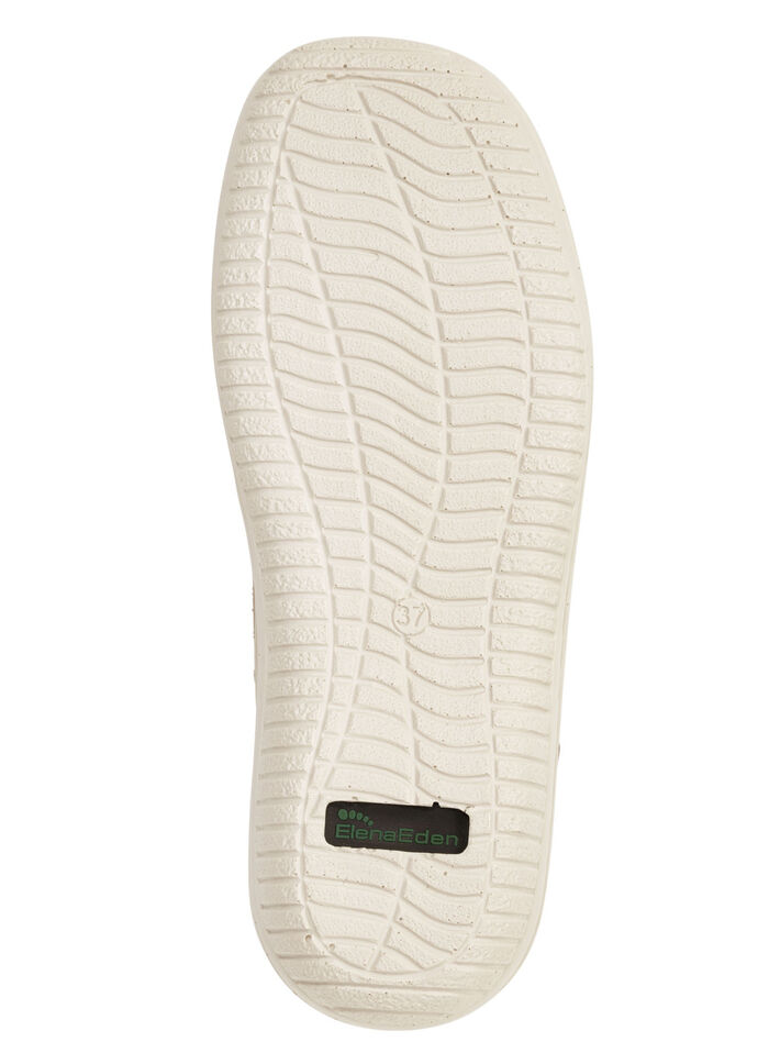 ELENA EDEN veterschoen gemaakt van nappaleer met een gerimpelde structuur BEIGE