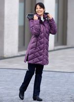 Korte jas met afneembare imitatiebontrand 