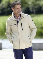 Kort jasje van “Redpoint” 