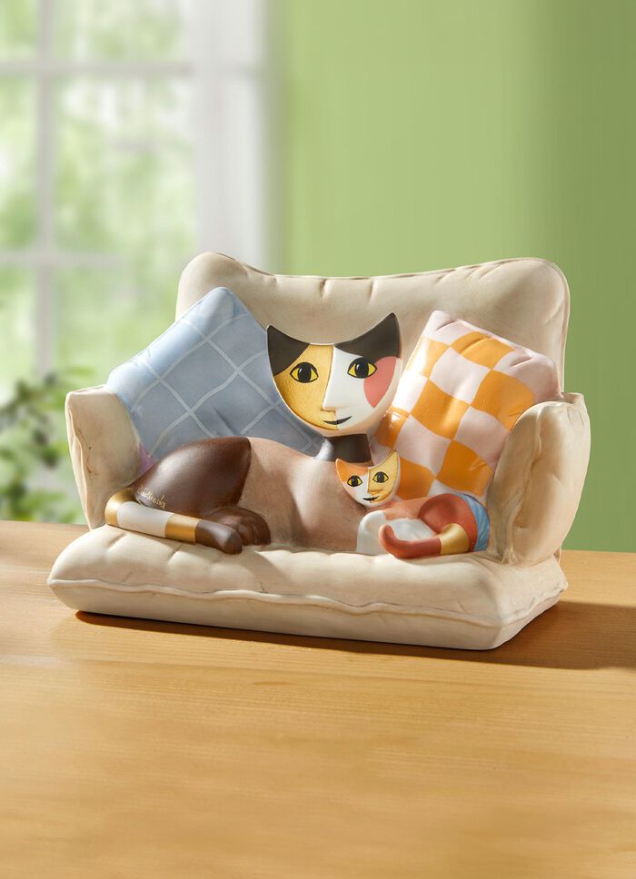 Kattenmoeder op de bank uit de Rosina Wachtmeister-collectie 