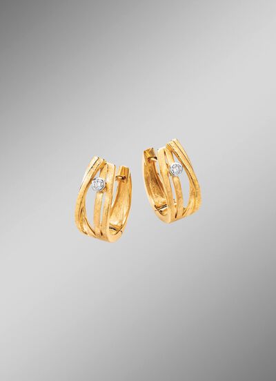 Elegante creolen met diamanten 