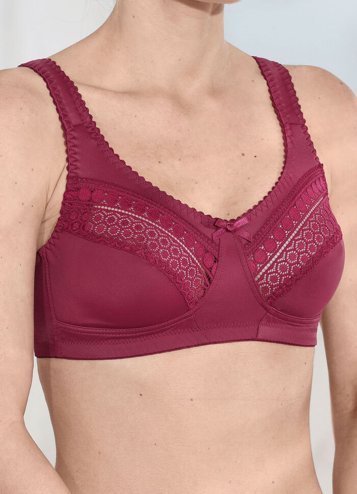 Laurina-bh met elastische kant in de bovenste cups 
