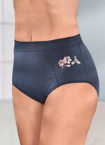 Set van vier gevormde slips met verstevigd buikgedeelte 