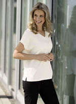 Shirt met zijsplitten in 2 kleuren WIT