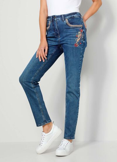 Jeans met mooi borduurwerk in etnische stijl 