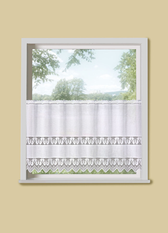 Kort gordijn met vlinderkant en staafdoorvoer 