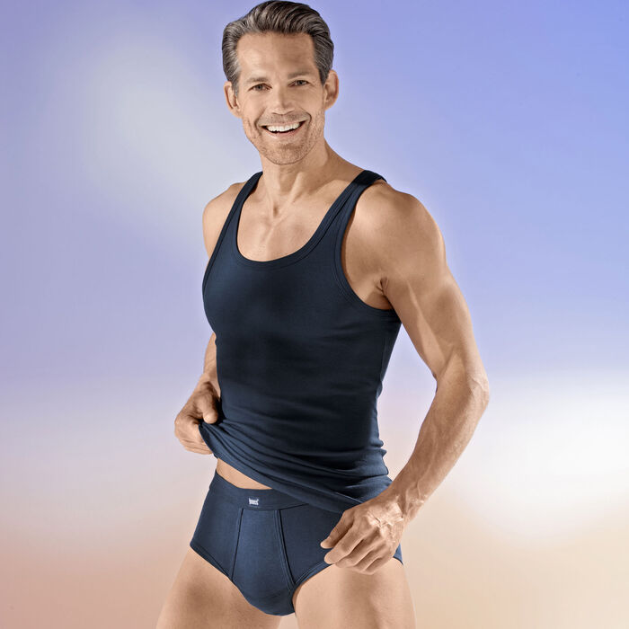 Verpakking van vier fijne rib sportjasjes 