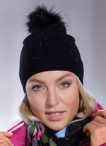 Muts met subtiele strass steentjes 