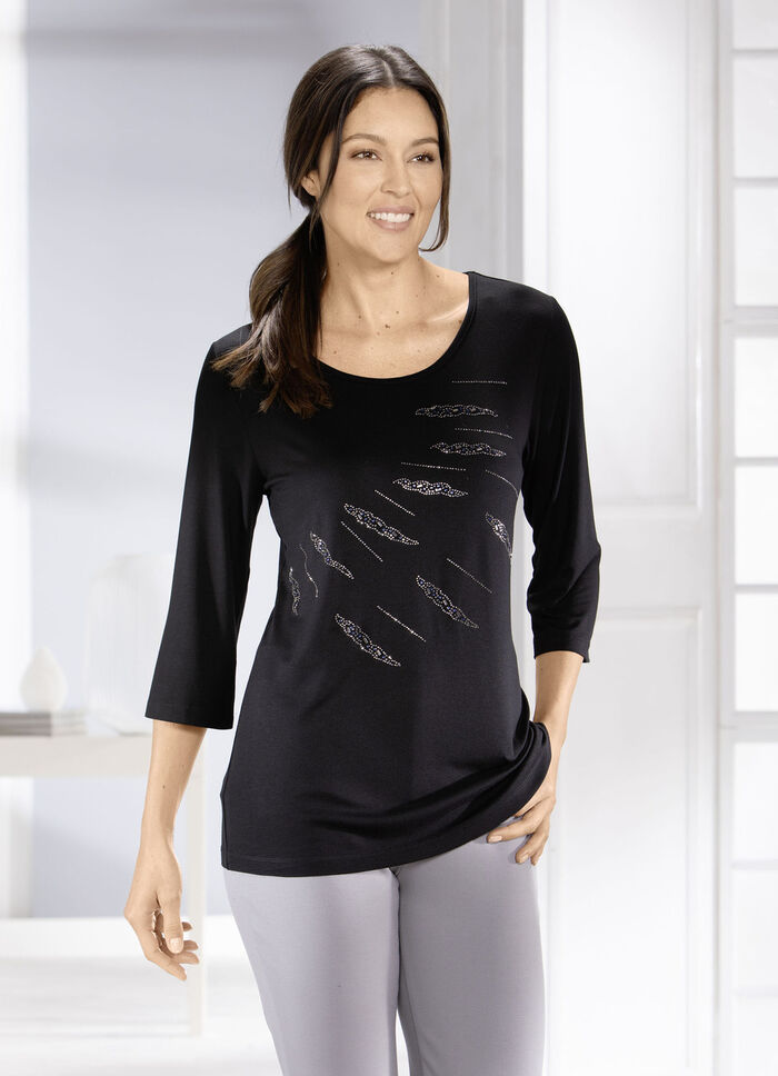 Prachtig shirt met decoratieve platen 