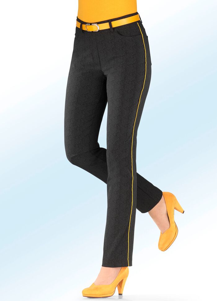 Broek met subtiel visgraatmotief 